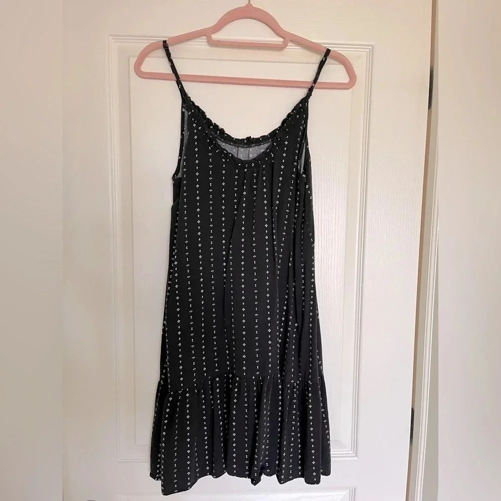 Melrose & Market black and white  tank swing dress with ruffle detail